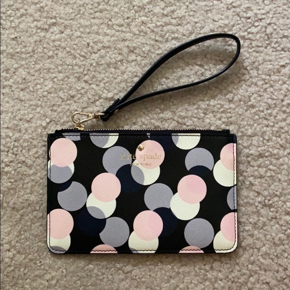 Kate spade wristlet wallet